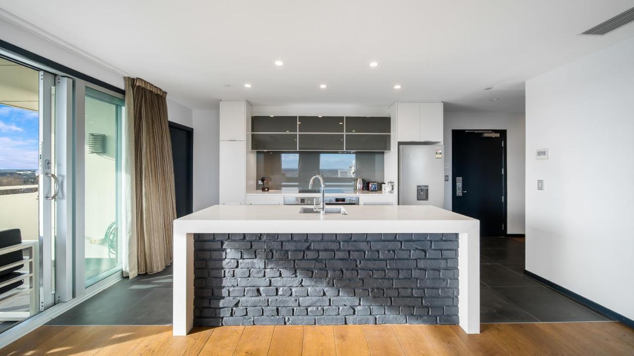 Central City View With Free Valet Parking Christchurch Extérieur photo