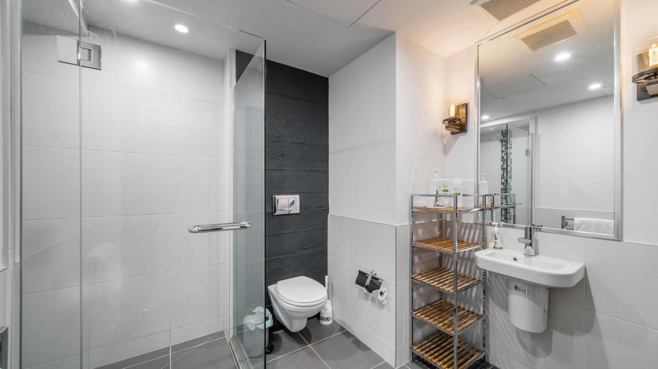 Central City View With Free Valet Parking Christchurch Extérieur photo